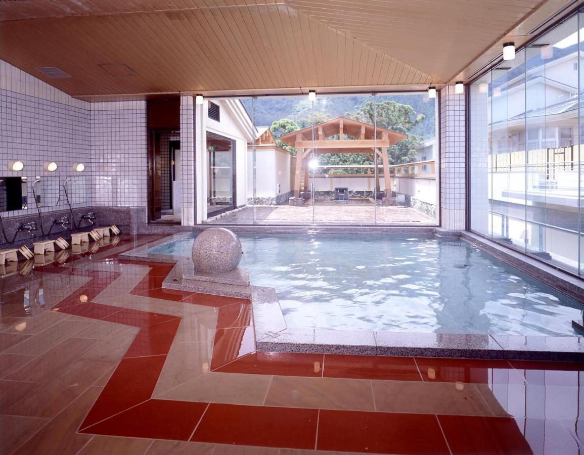 Minoya Hotel Yahiko Eksteriør billede