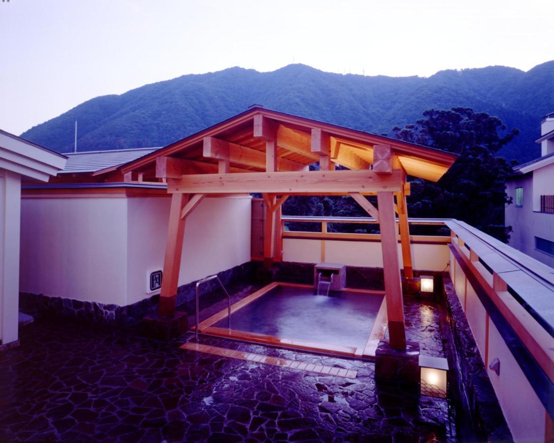 Minoya Hotel Yahiko Eksteriør billede